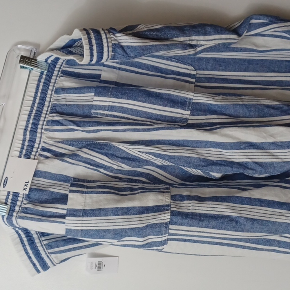 Pants - Picture 2 of 3